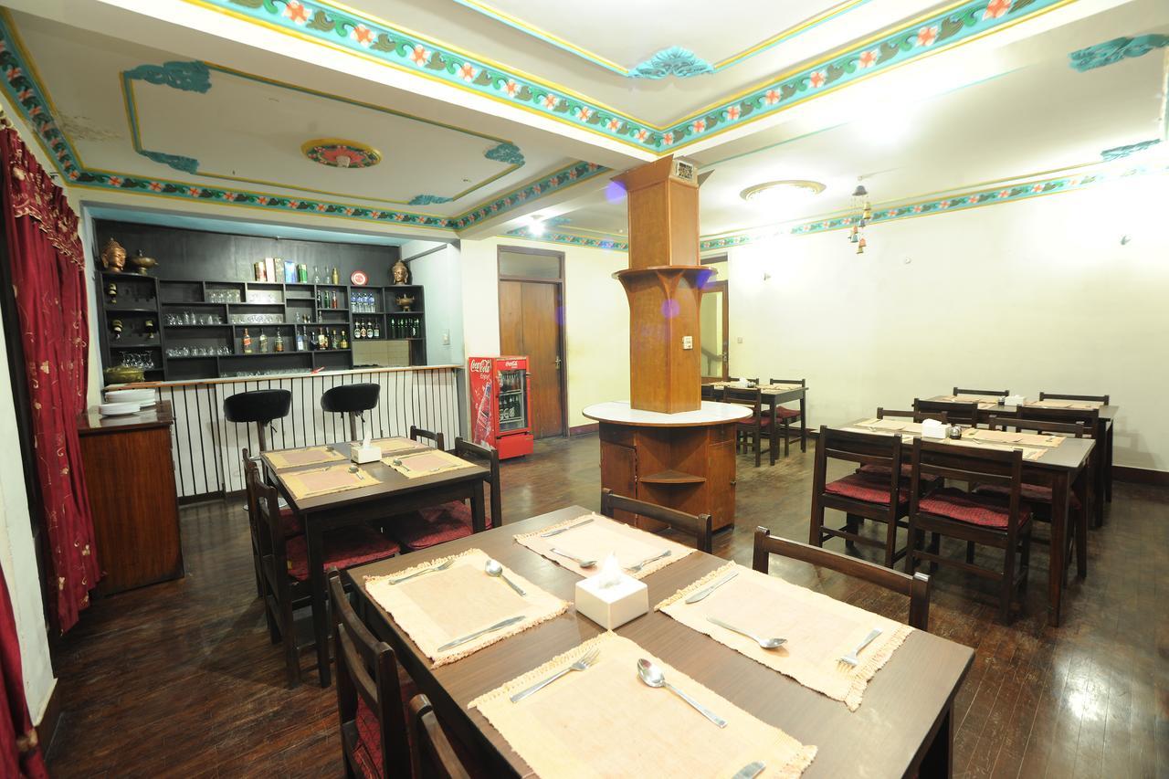 Acme Guest House Катманду Экстерьер фото