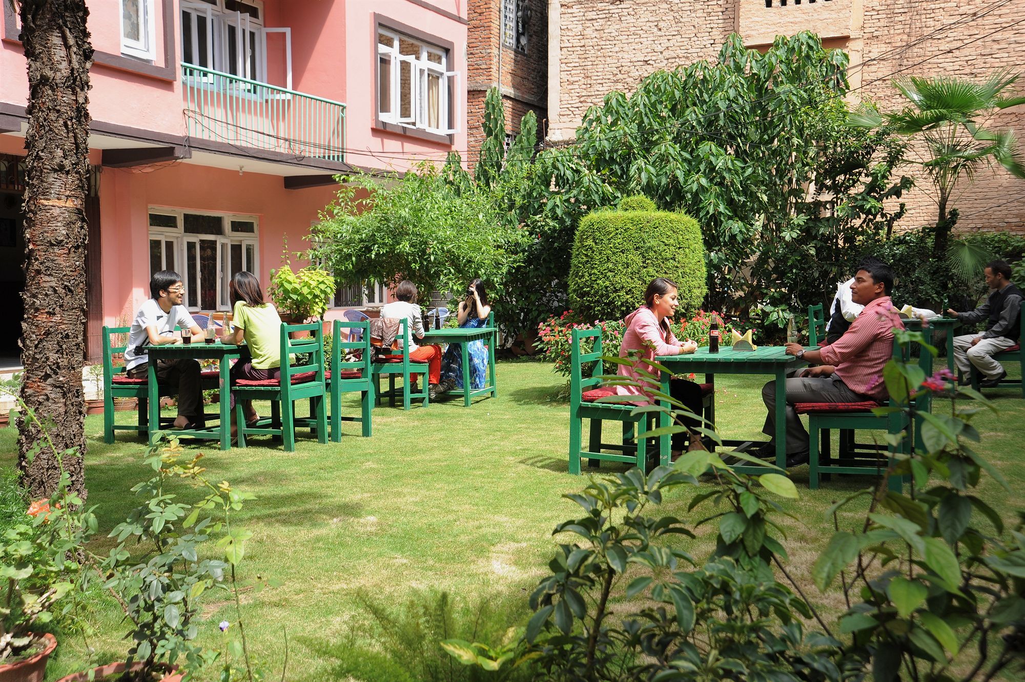 Acme Guest House Катманду Экстерьер фото