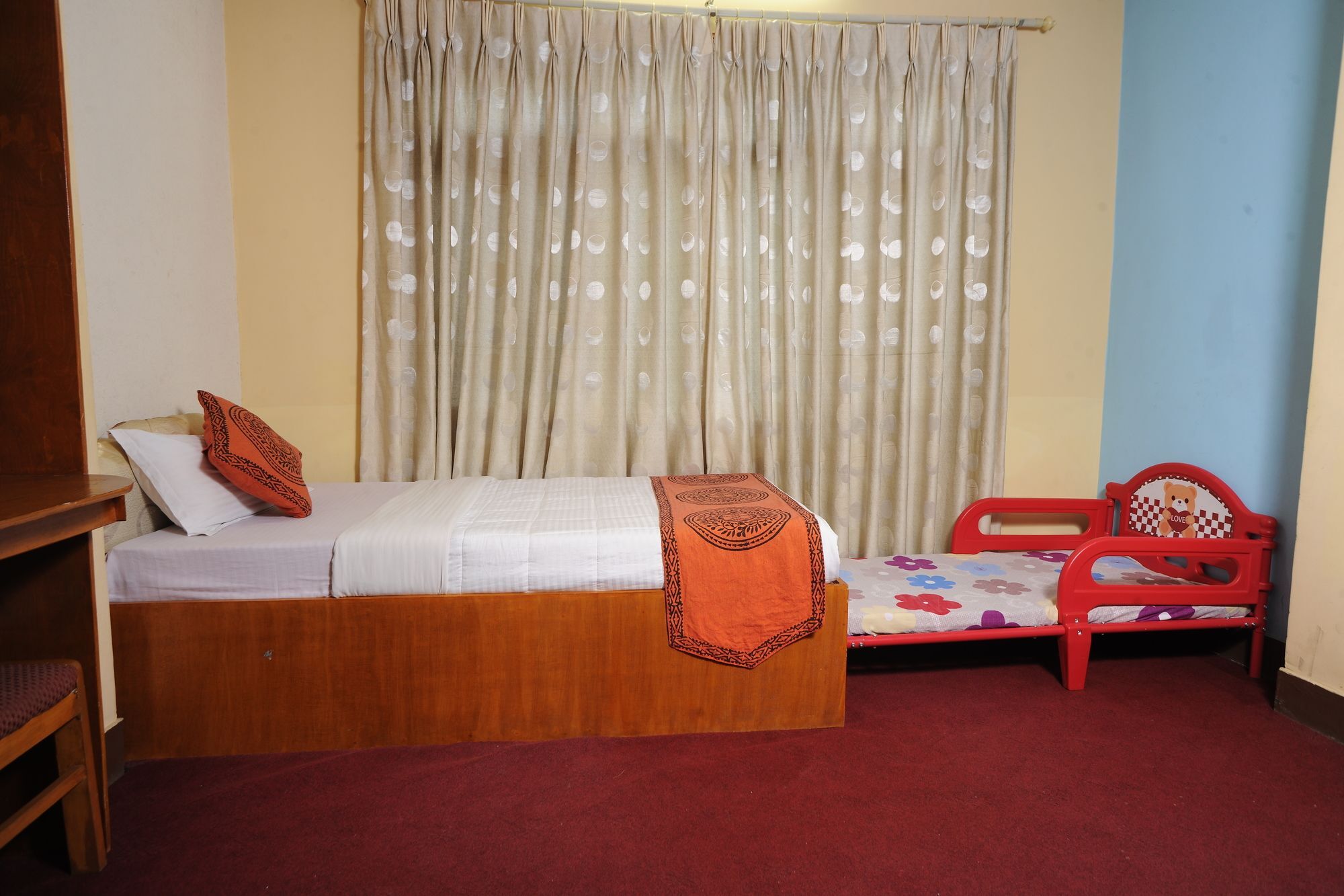 Acme Guest House Катманду Экстерьер фото