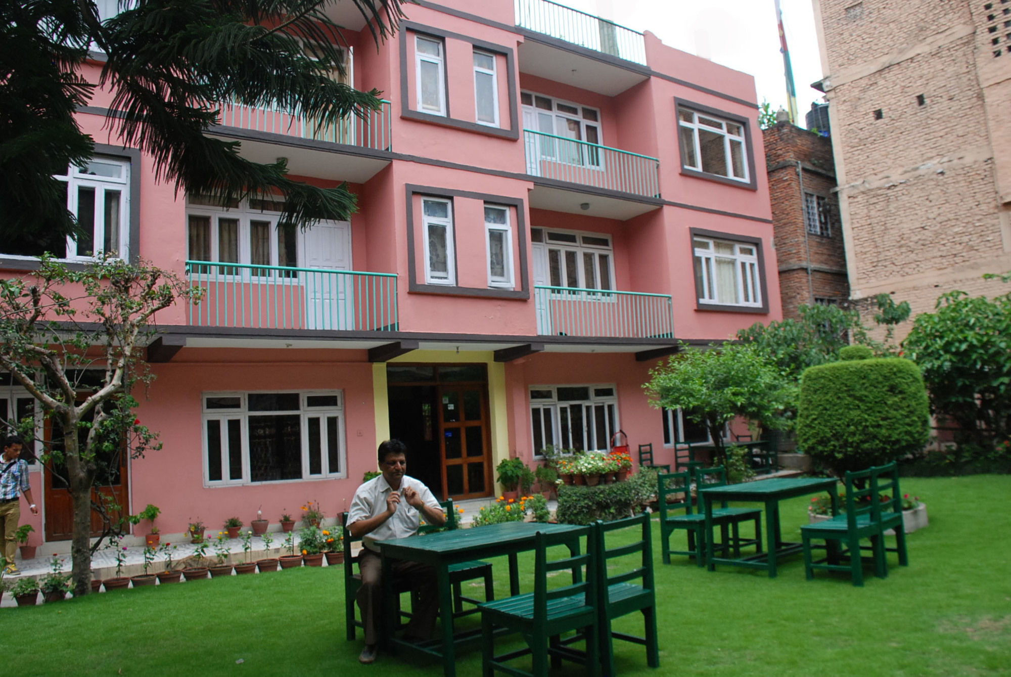 Acme Guest House Катманду Экстерьер фото